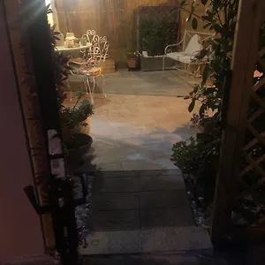 https://la-casetta-19125.hotelitalianriviera.com