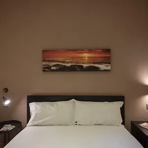 https://nonna-tina-house.hotels-amalfi.com